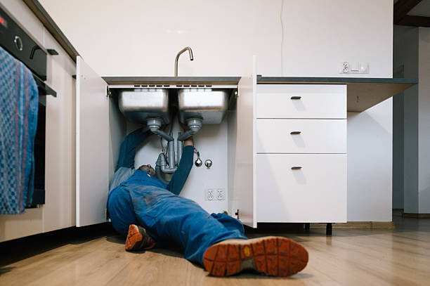 Professional Leak Detection technician working in Southport, NC